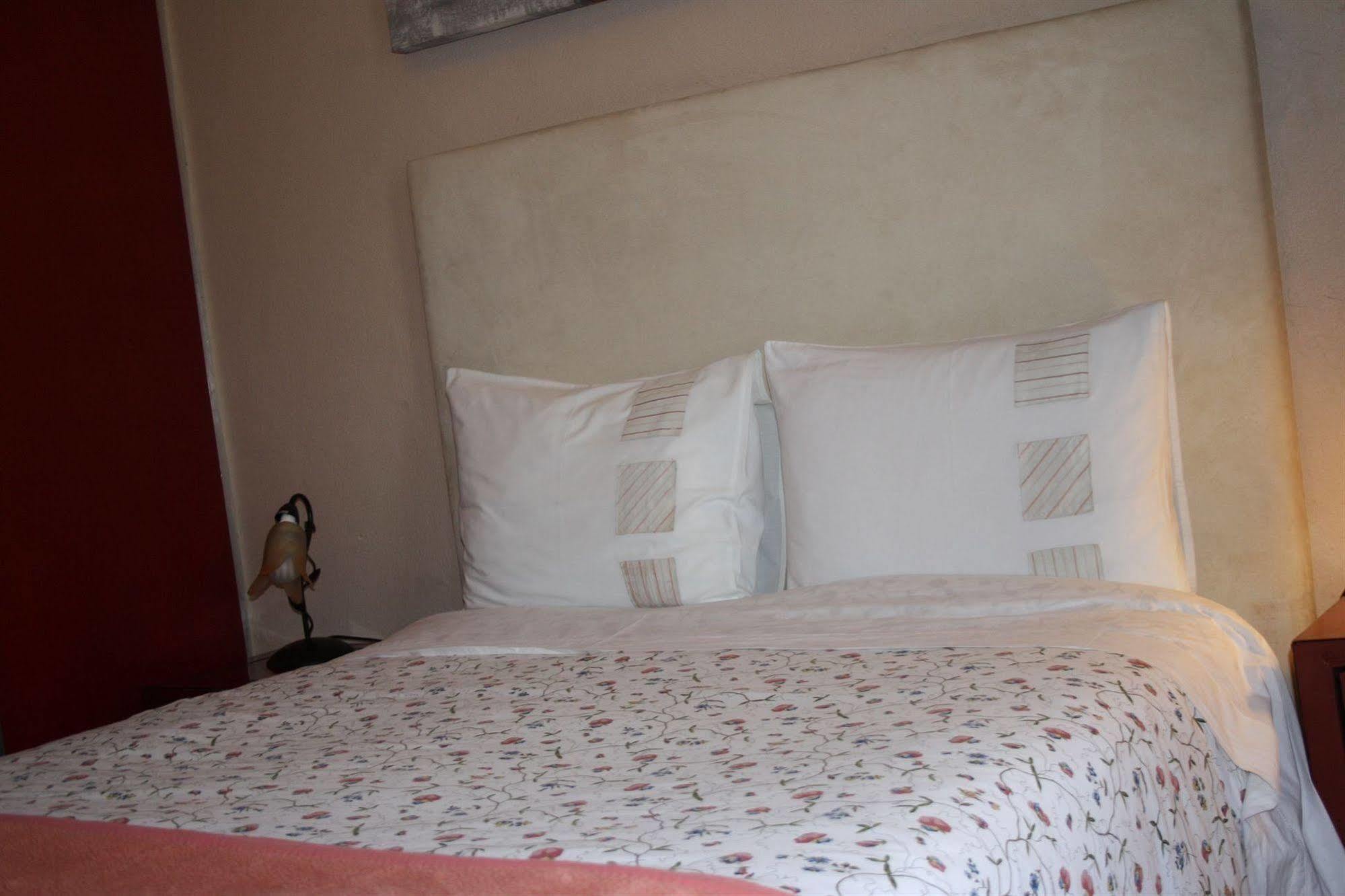 Residencia Pedra Antiga Hotell OOporto Exteriör bild