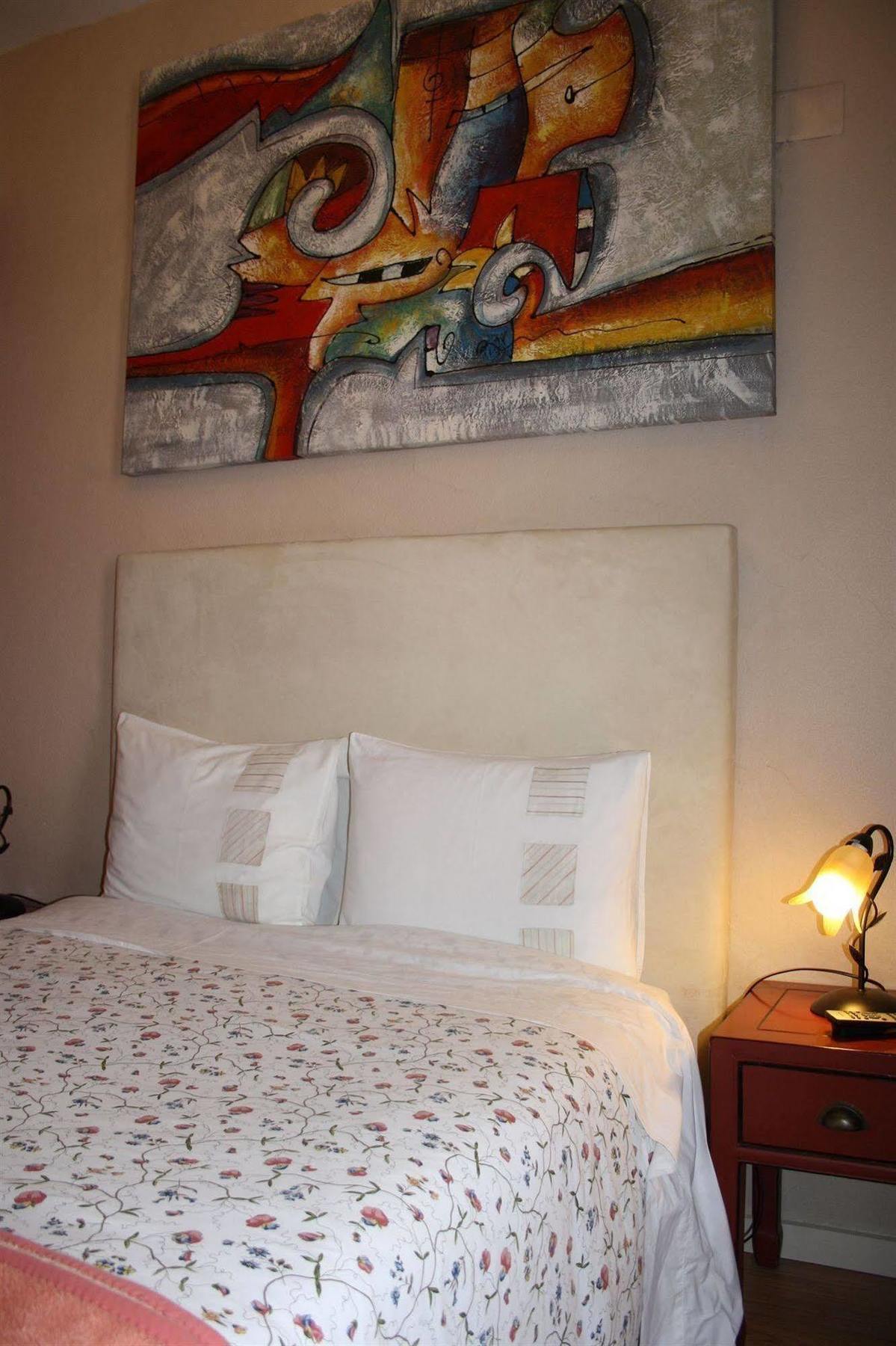 Residencia Pedra Antiga Hotell OOporto Exteriör bild