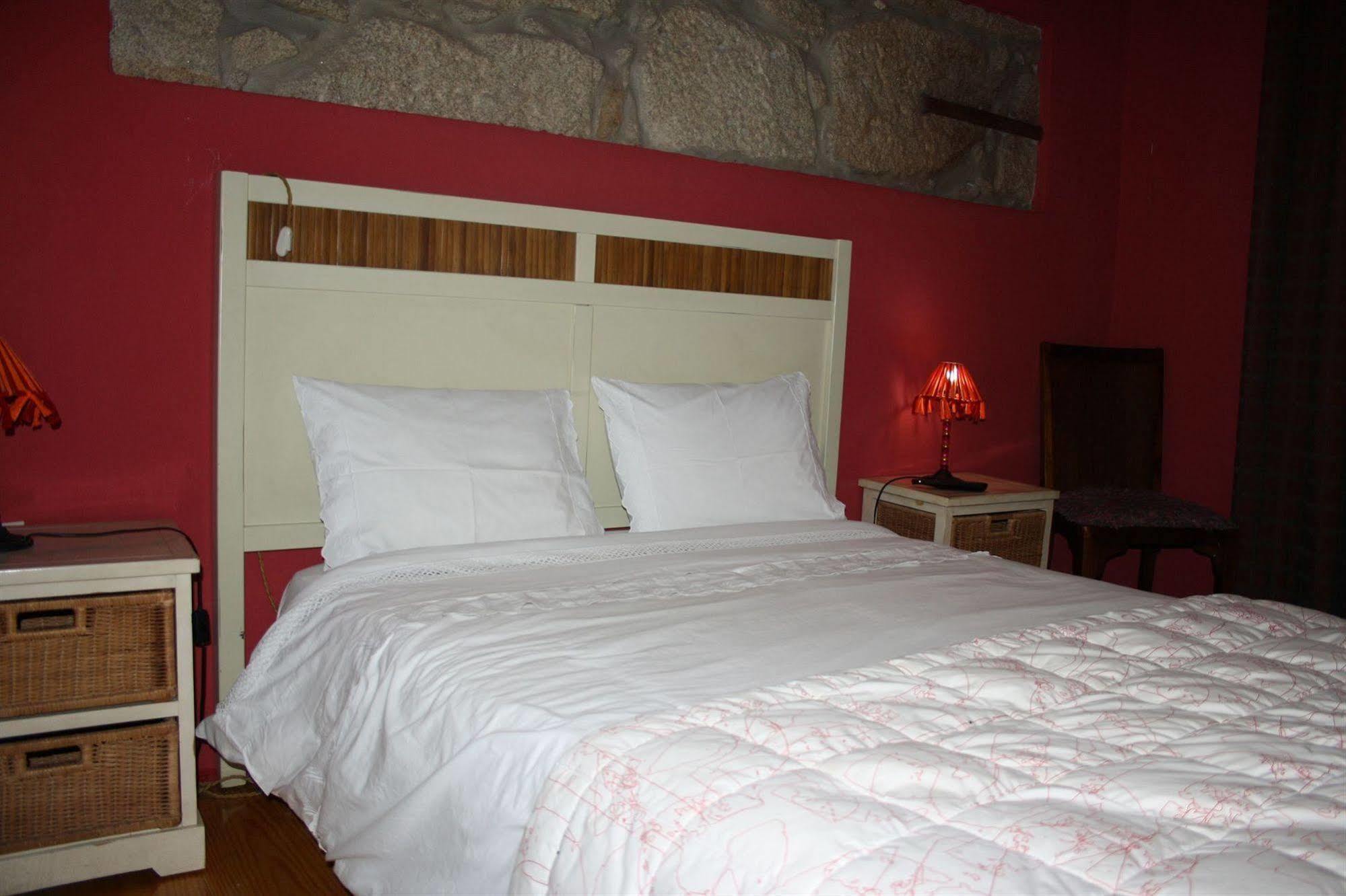 Residencia Pedra Antiga Hotell OOporto Exteriör bild